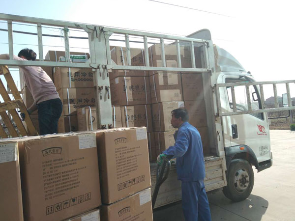 今世康膏藥貼牌代工廠家腰椎型膏藥貼劑發貨現場 今世康膏藥貼牌代工廠家腰椎型膏藥貼劑發貨現場